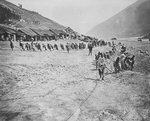 Yangzi-Treidler bei der Arbeit, 1911